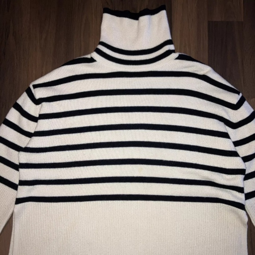 LILLUSORY Striped Boxy Tunic Top Turtleneck Oversized Sweater Crm/Black S M or L - Picture 3 of 10